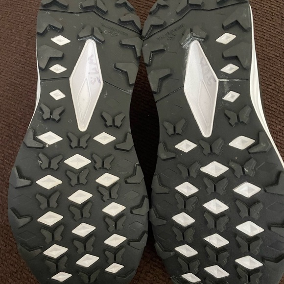 The North Face Women's Vec-tiv Infinite Trail Running Shoe White/Black size 7.5 - Picture 7 of 7